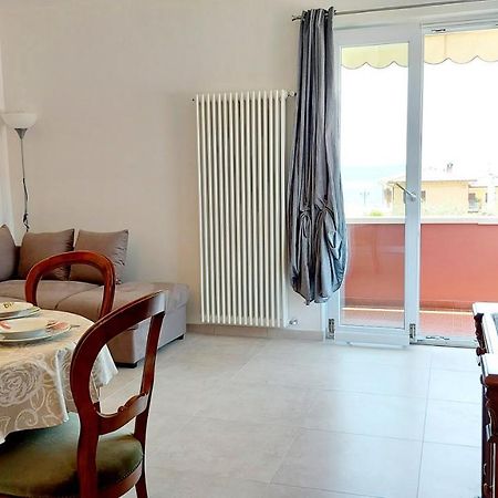 Narcisa View Lake&Pool Apartment Bardolino Buitenkant foto