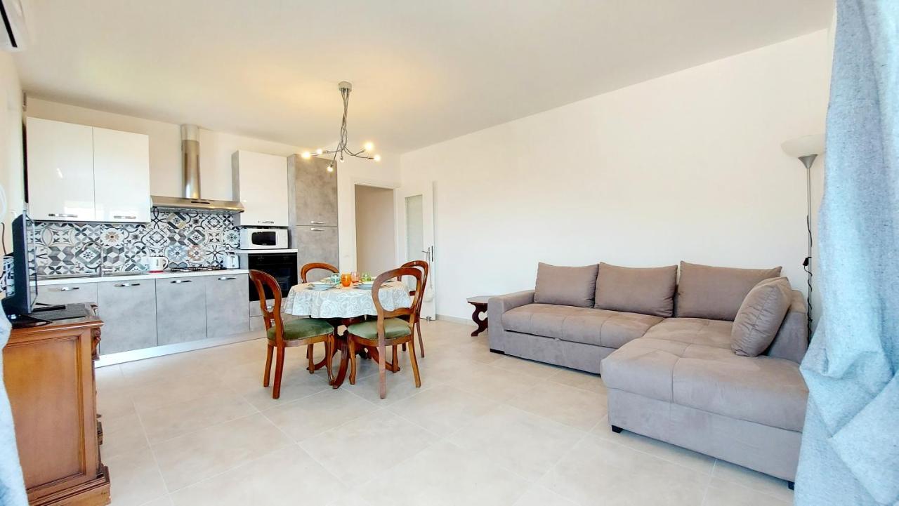 Narcisa View Lake&Pool Apartment Bardolino Buitenkant foto